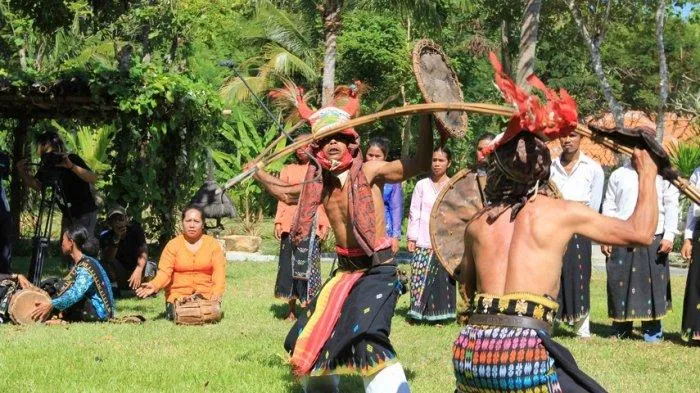 Tradisi Caci Tetap Lestari, Jadi Identitas Budaya Masyarakat Manggarai